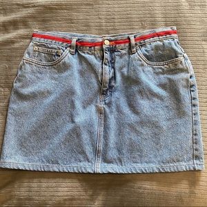 Tommy Hilfiger Denim Skirt!!